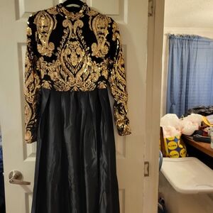 Elegant Black and Gold Women's Dress
